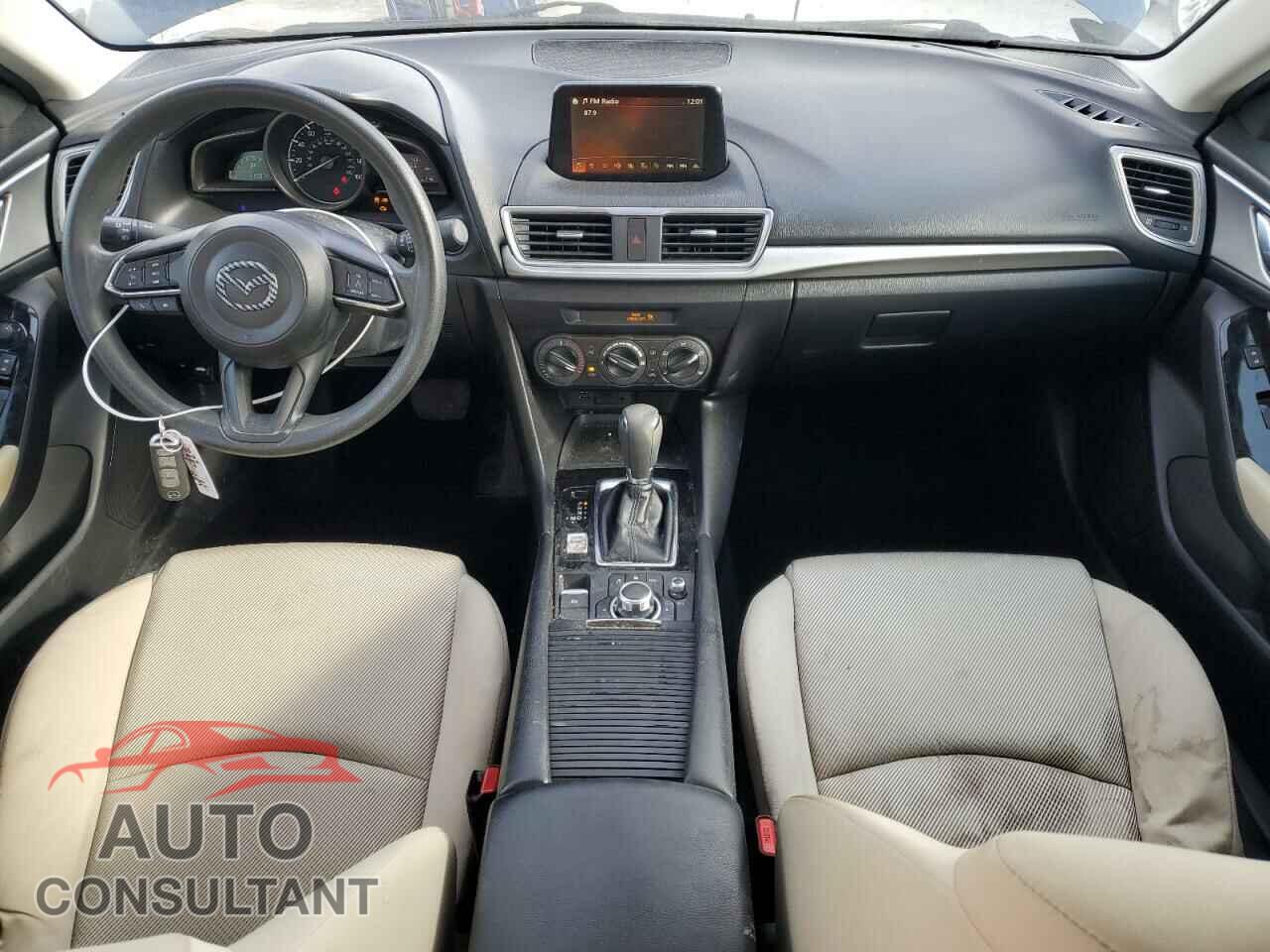 MAZDA 3 2018 - 3MZBN1U70JM214523