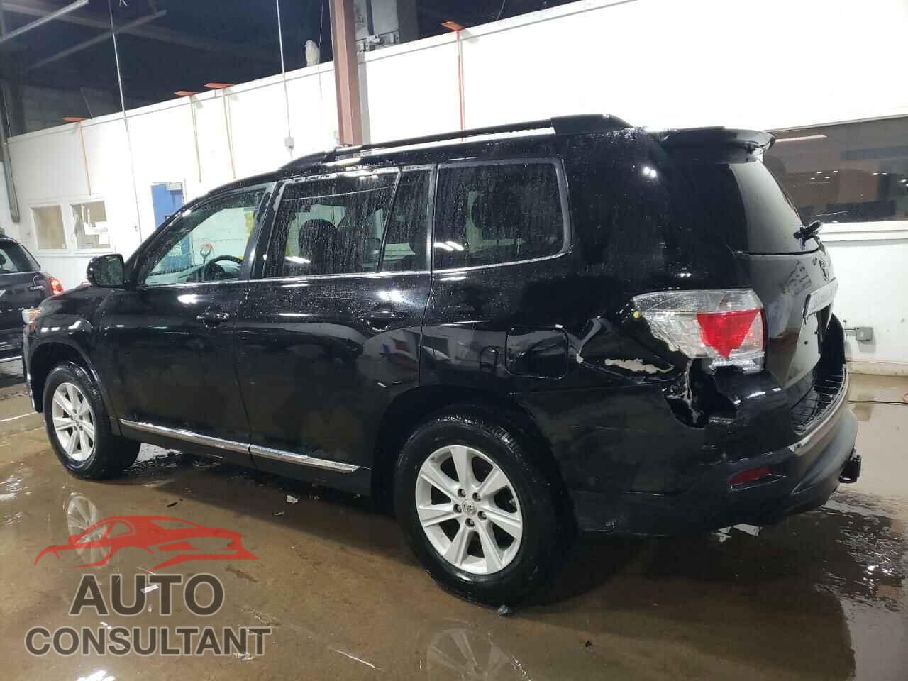 TOYOTA HIGHLANDER 2013 - 5TDBK3EH8DS179104