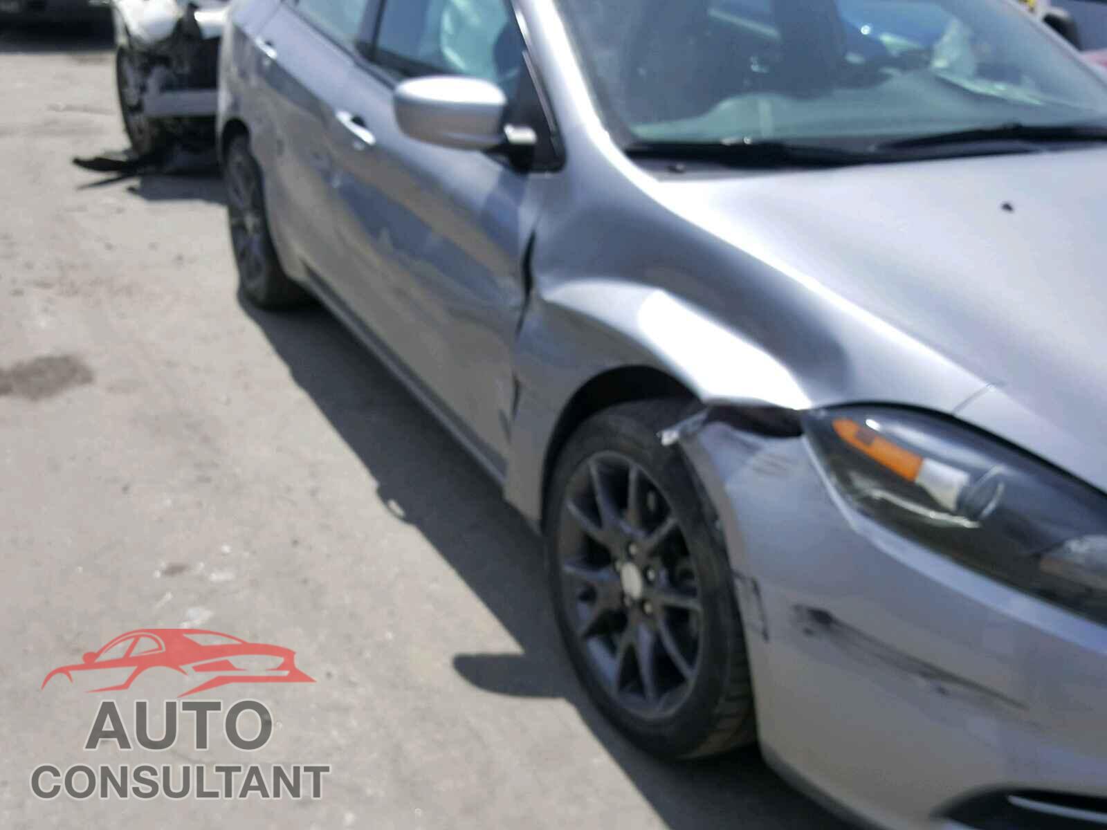 DODGE DART 2015 - 1C3CDFAA3FD311374