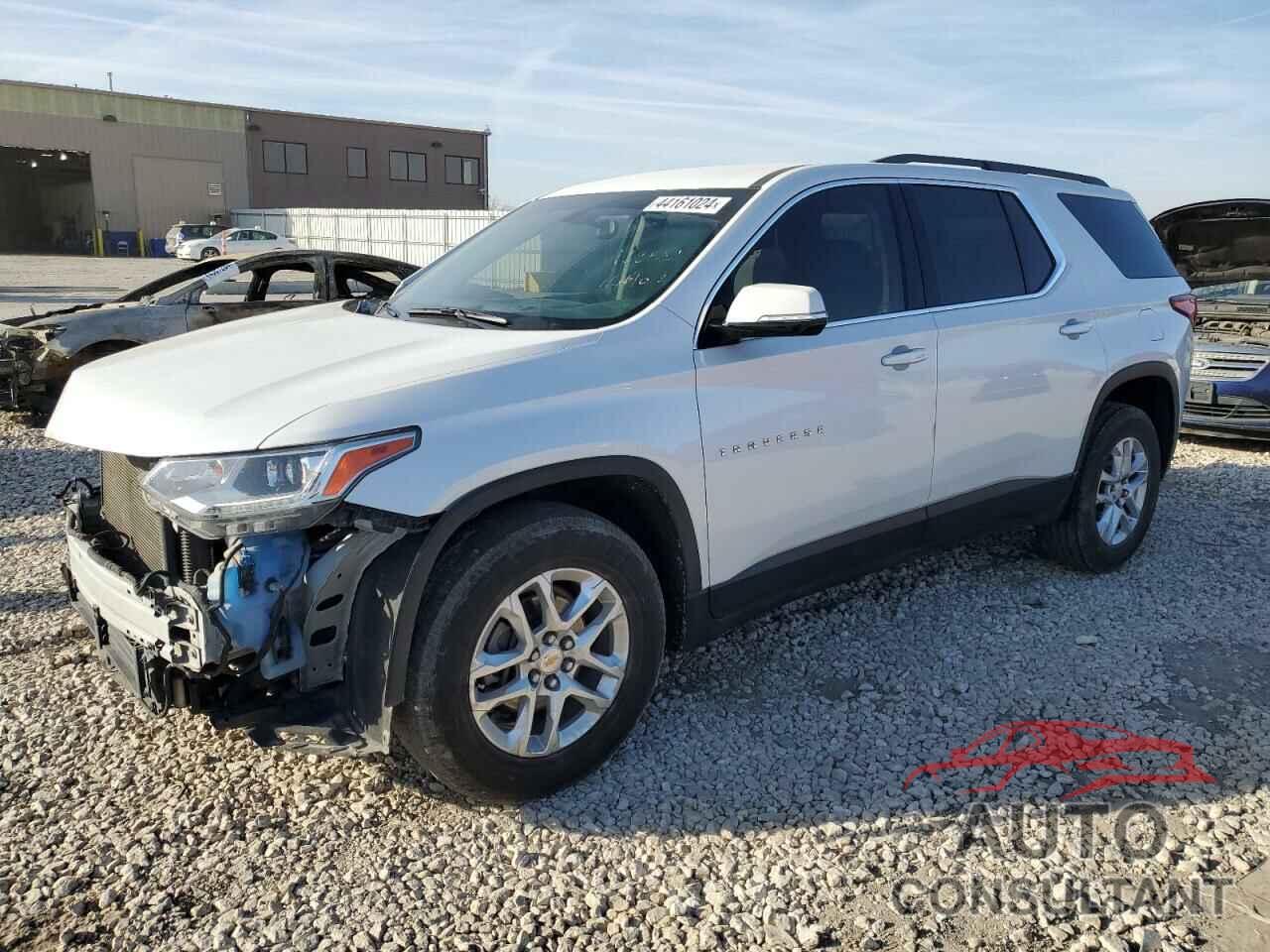 CHEVROLET TRAVERSE 2019 - 1GNERGKW4KJ128316