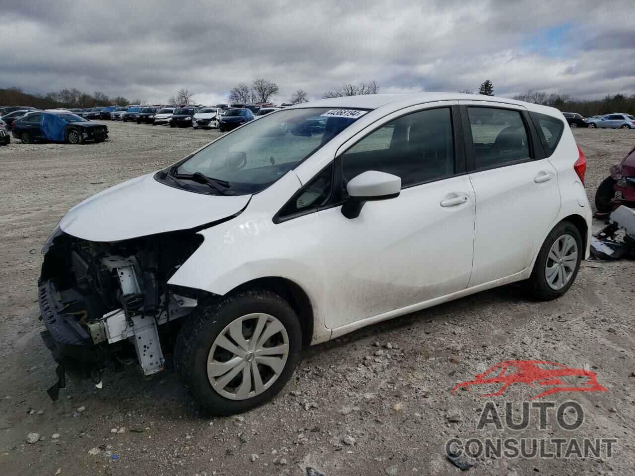 NISSAN VERSA 2018 - 3N1CE2CP7JL366824