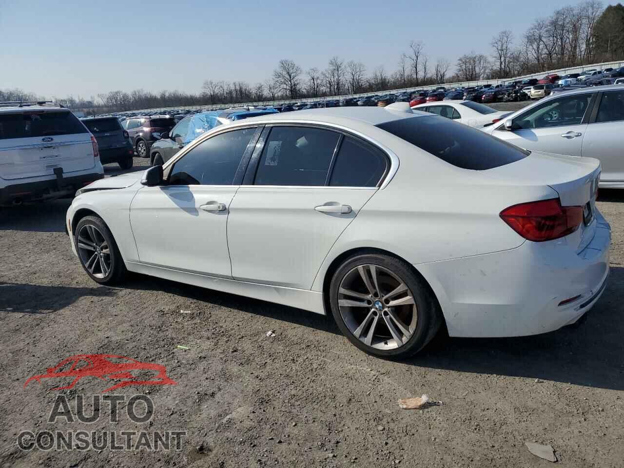 BMW 3 SERIES 2018 - WBA8B9C53JEE82377