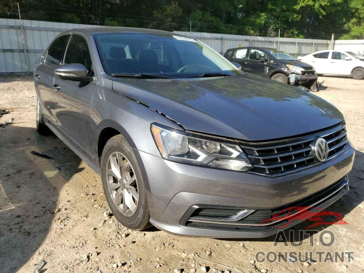 VOLKSWAGEN PASSAT 2017 - 1VWAT7A33HC025754