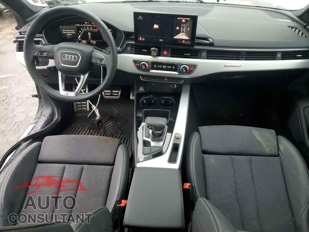AUDI A4 2024 - WAUEAAF45RN017540