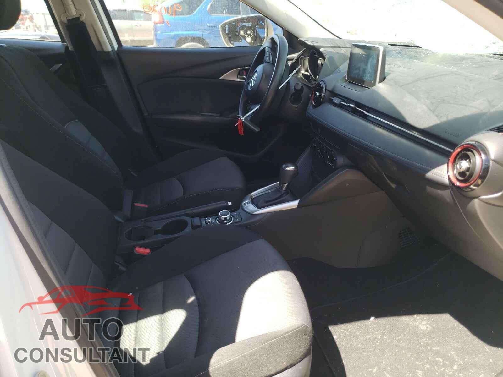 MAZDA CX-3 2016 - JM1DKFB77G0133616