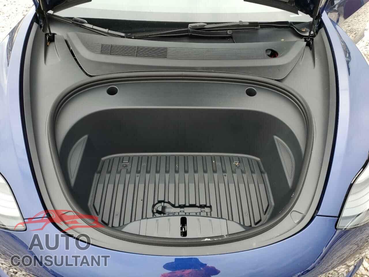 TESLA MODEL 3 2023 - 5YJ3E1EC9PF693086