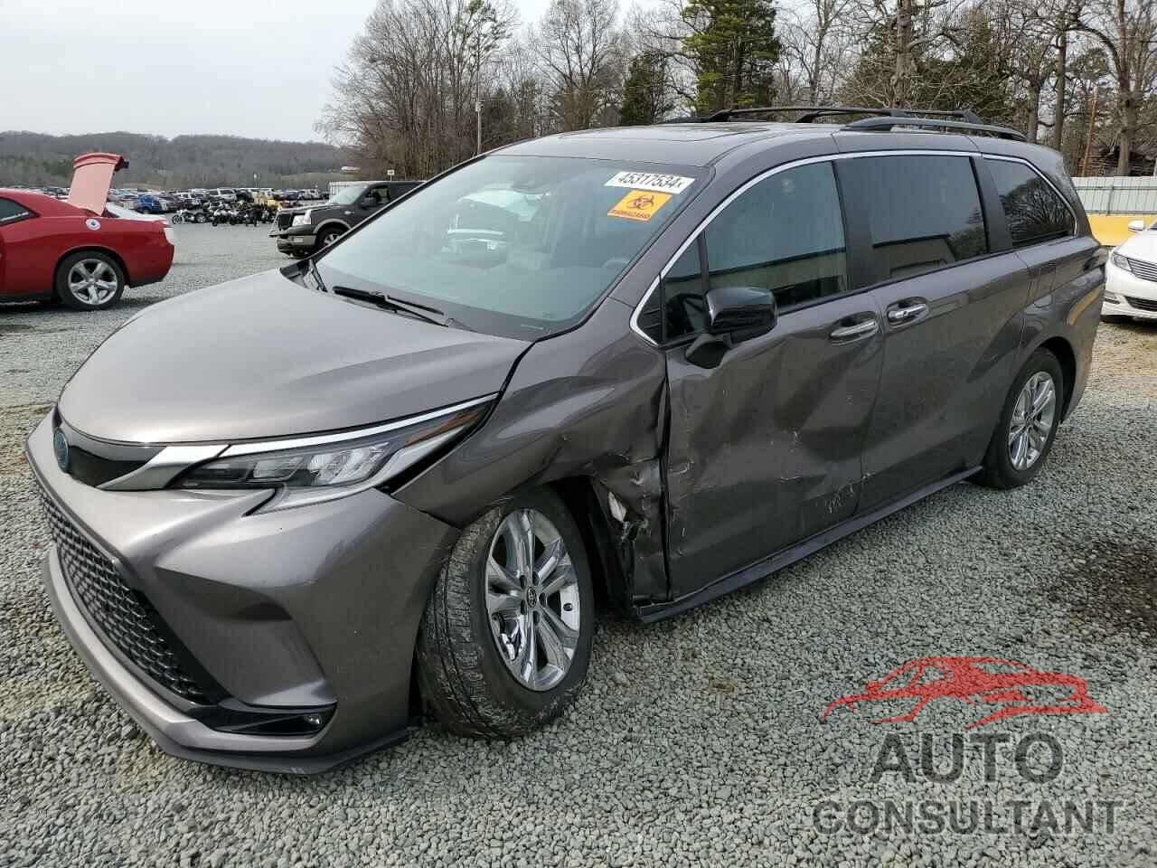 TOYOTA SIENNA 2022 - 5TDDSKFC1NS047437