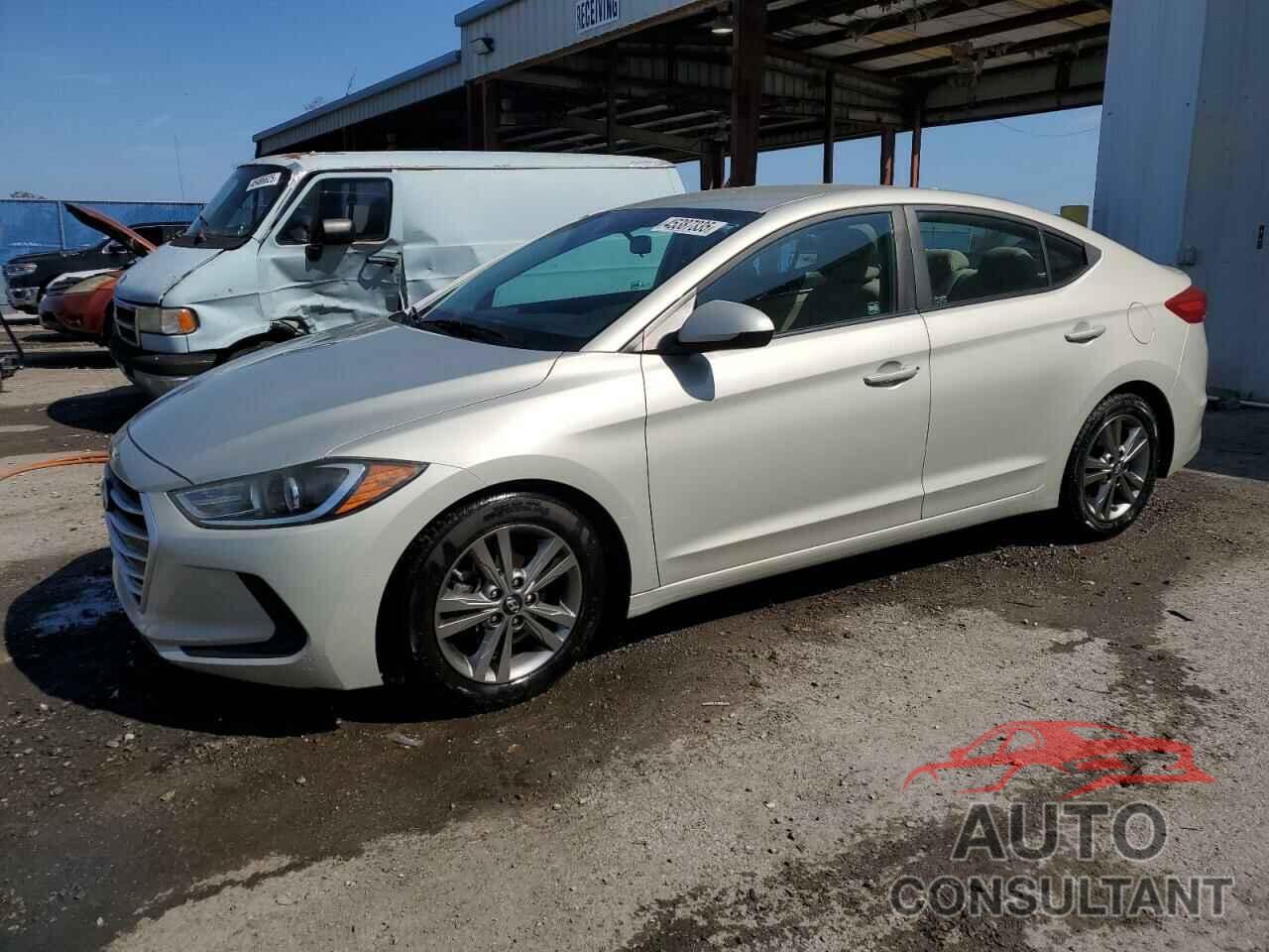HYUNDAI ELANTRA 2018 - 5NPD84LF3JH231318