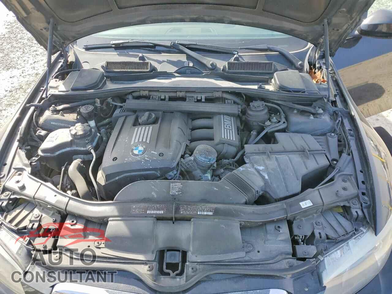 BMW 3 SERIES 2012 - WBAKE5C57CE756329