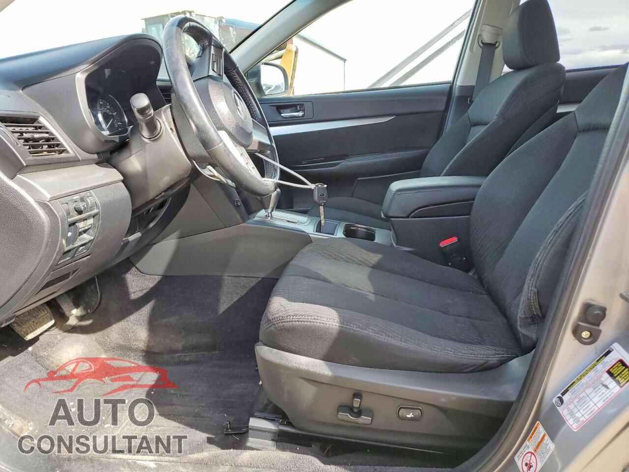 SUBARU OUTBACK 2010 - 4S4BRBBC2A3356107