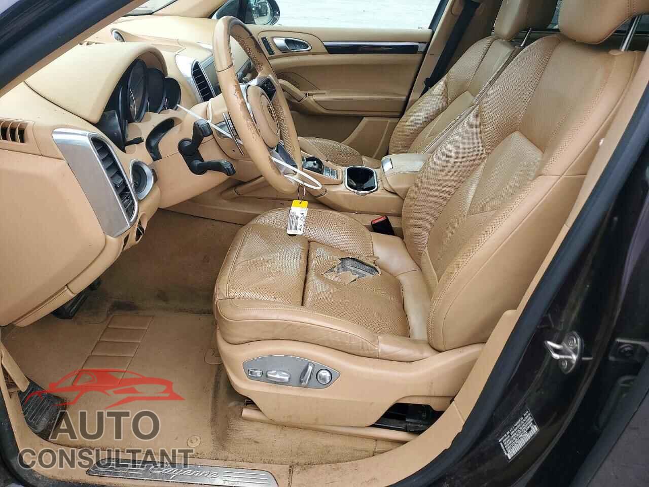 PORSCHE CAYENNE 2016 - WP1AA2A25GLA10933