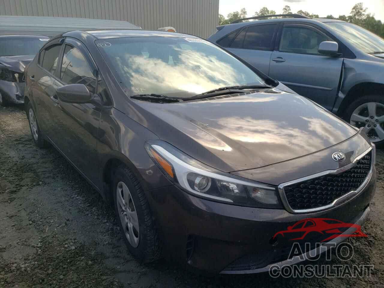 KIA FORTE 2017 - 3KPFK4A77HE146387