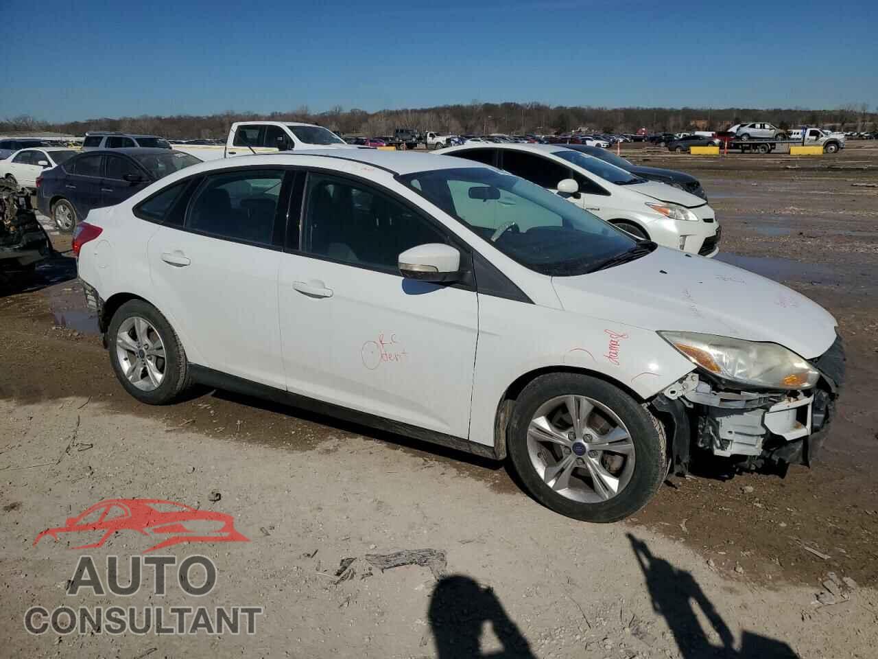 FORD FOCUS 2014 - 1FADP3F21EL256151