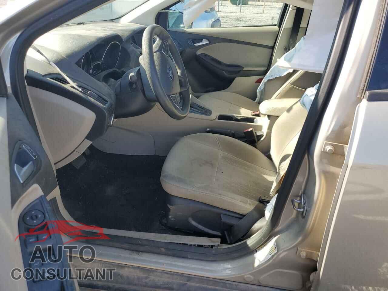 FORD FOCUS 2016 - 1FADP3F23GL266005