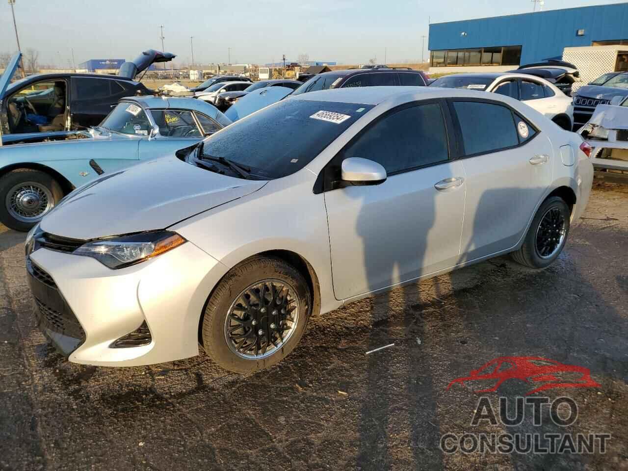 TOYOTA COROLLA 2018 - 2T1BURHE5JC116996