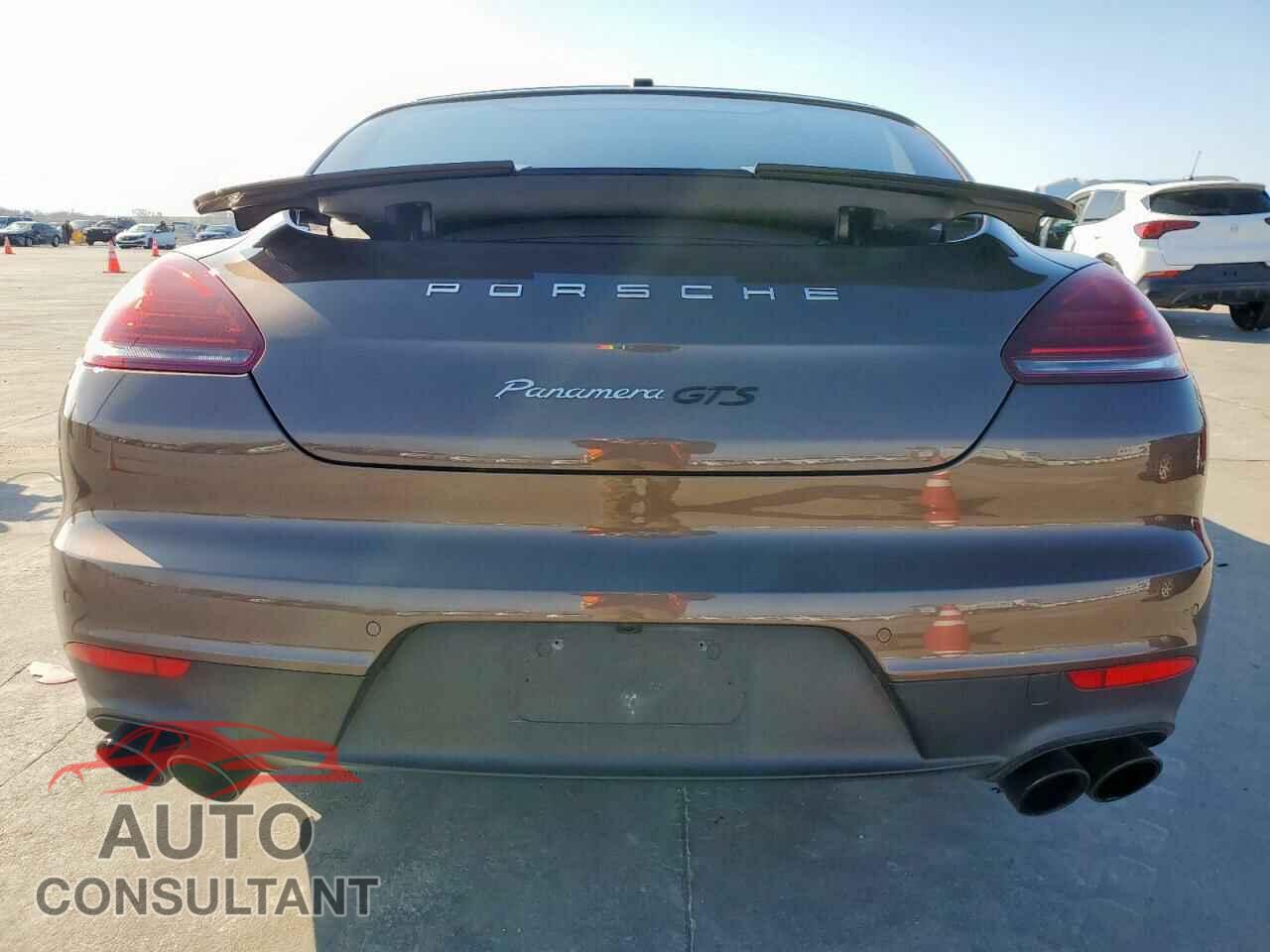 PORSCHE PANAMERA 2016 - WP0AF2A71GL080394