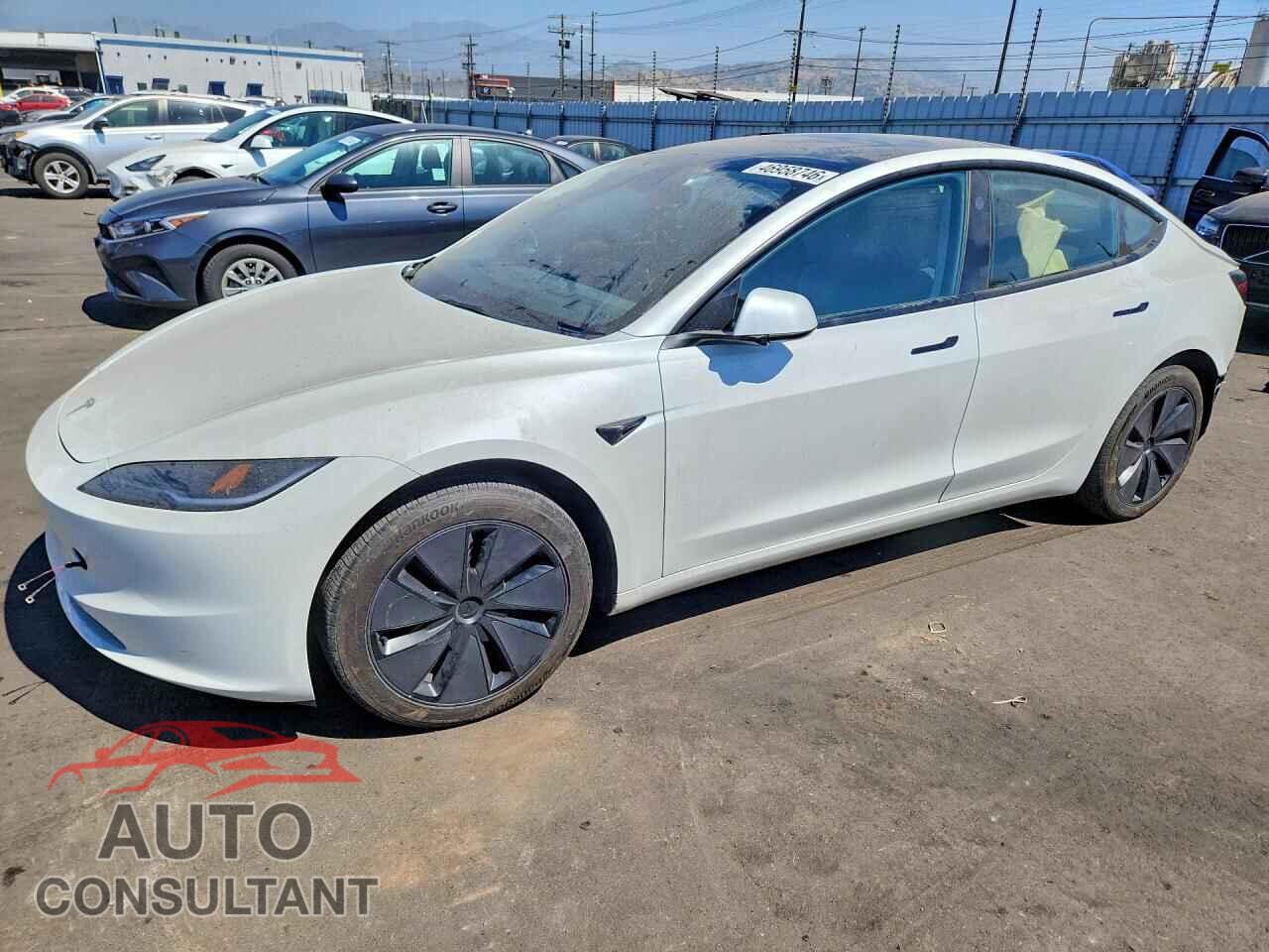 TESLA MODEL 3 2024 - 5YJ3E1EA4RF729512