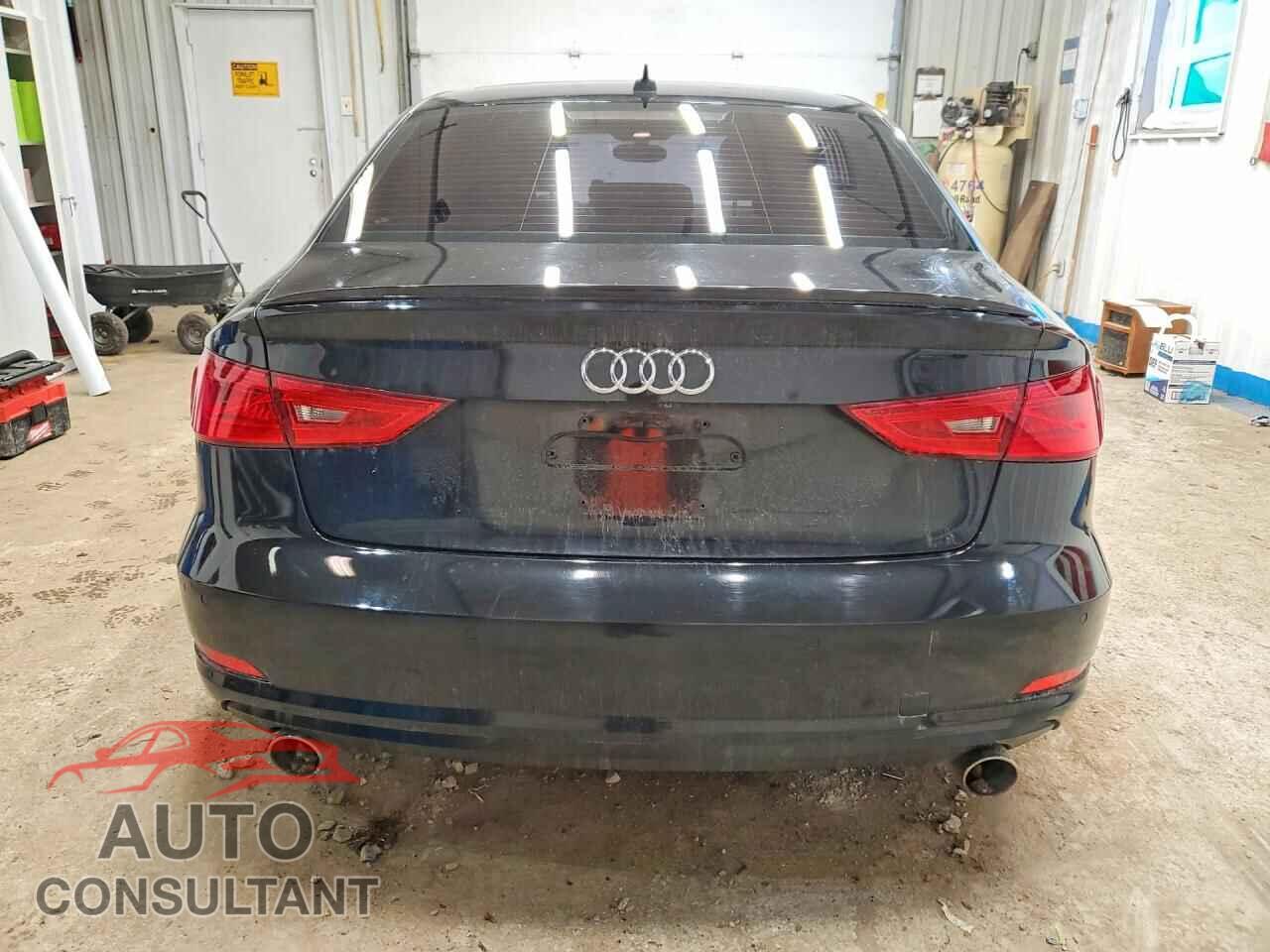 AUDI A3 2015 - WAUBFGFF5F1104351