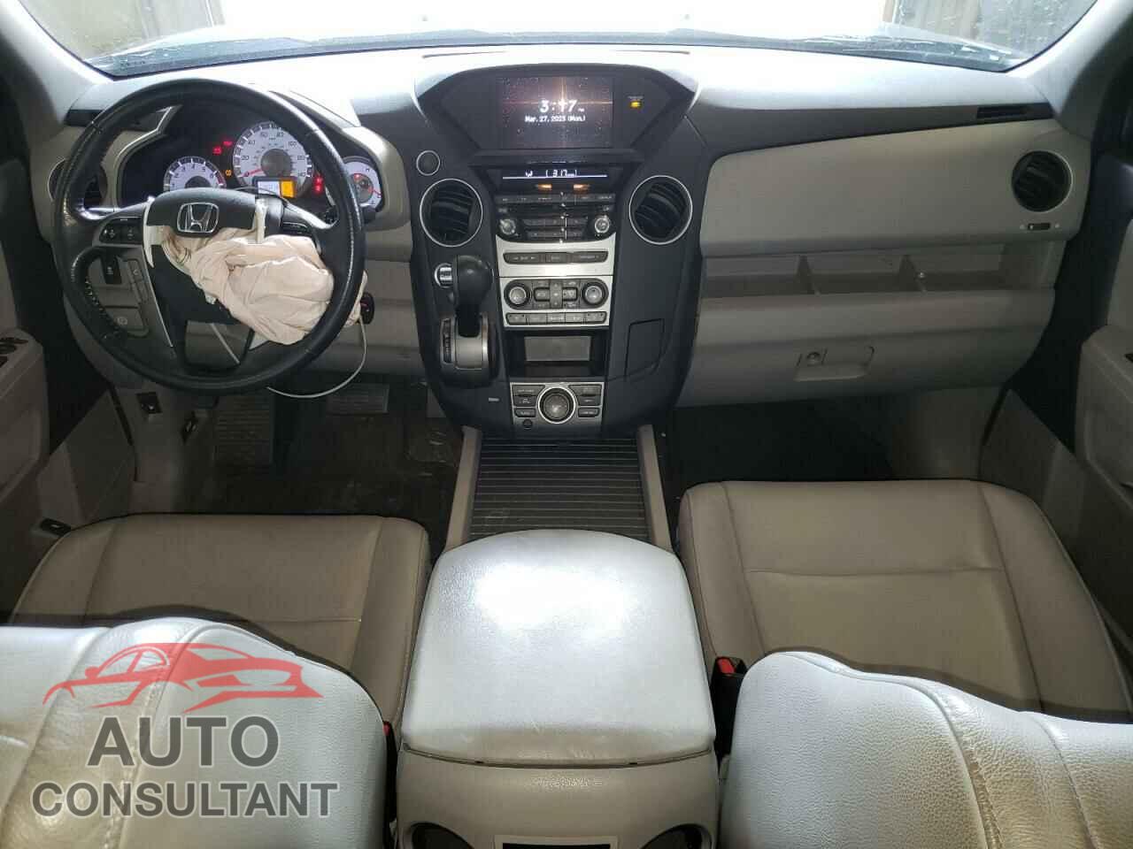 HONDA PILOT 2015 - 5FNYF4H76FB034058