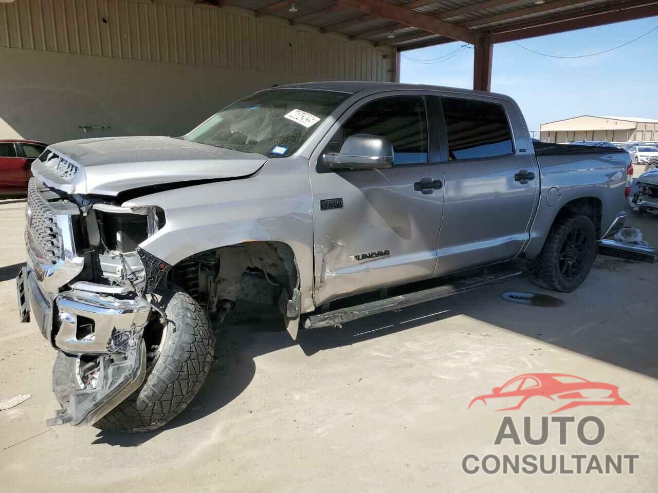 TOYOTA TUNDRA 2019 - 5TFDW5F15KX846521