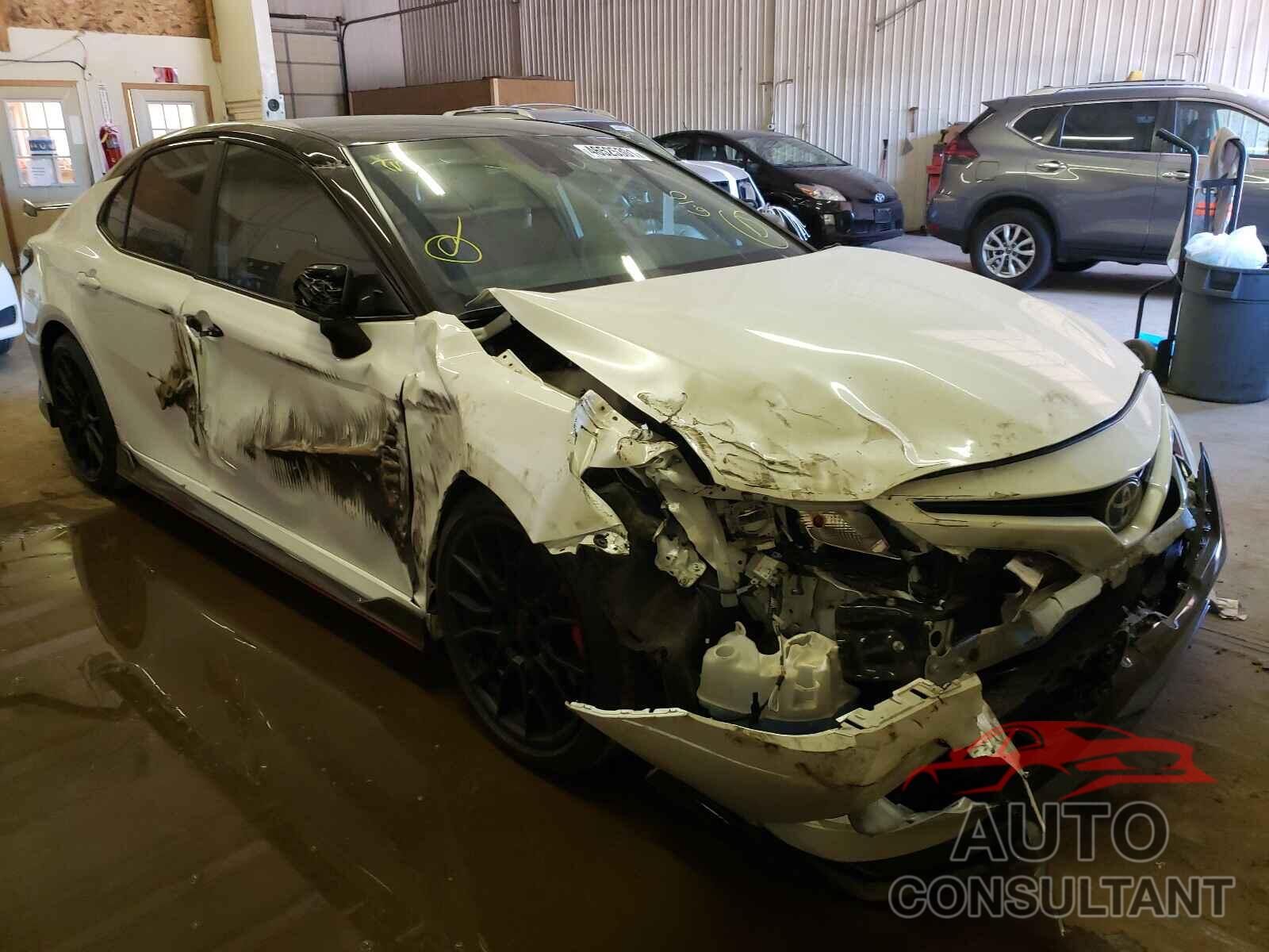 TOYOTA CAMRY 2020 - 4T1NZ1AKXLU041794