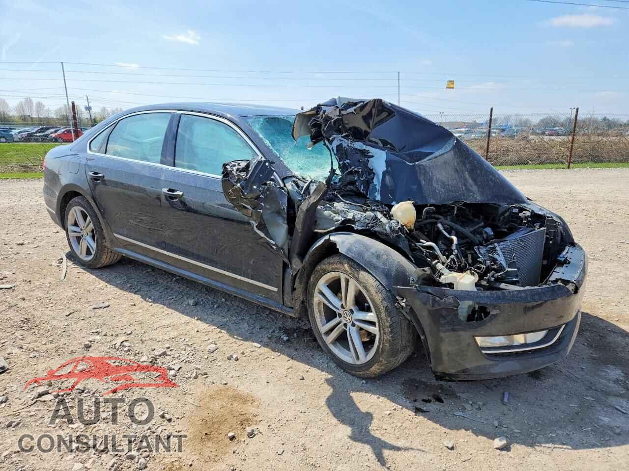 VOLKSWAGEN PASSAT 2014 - 1VWCS7A33EC007536