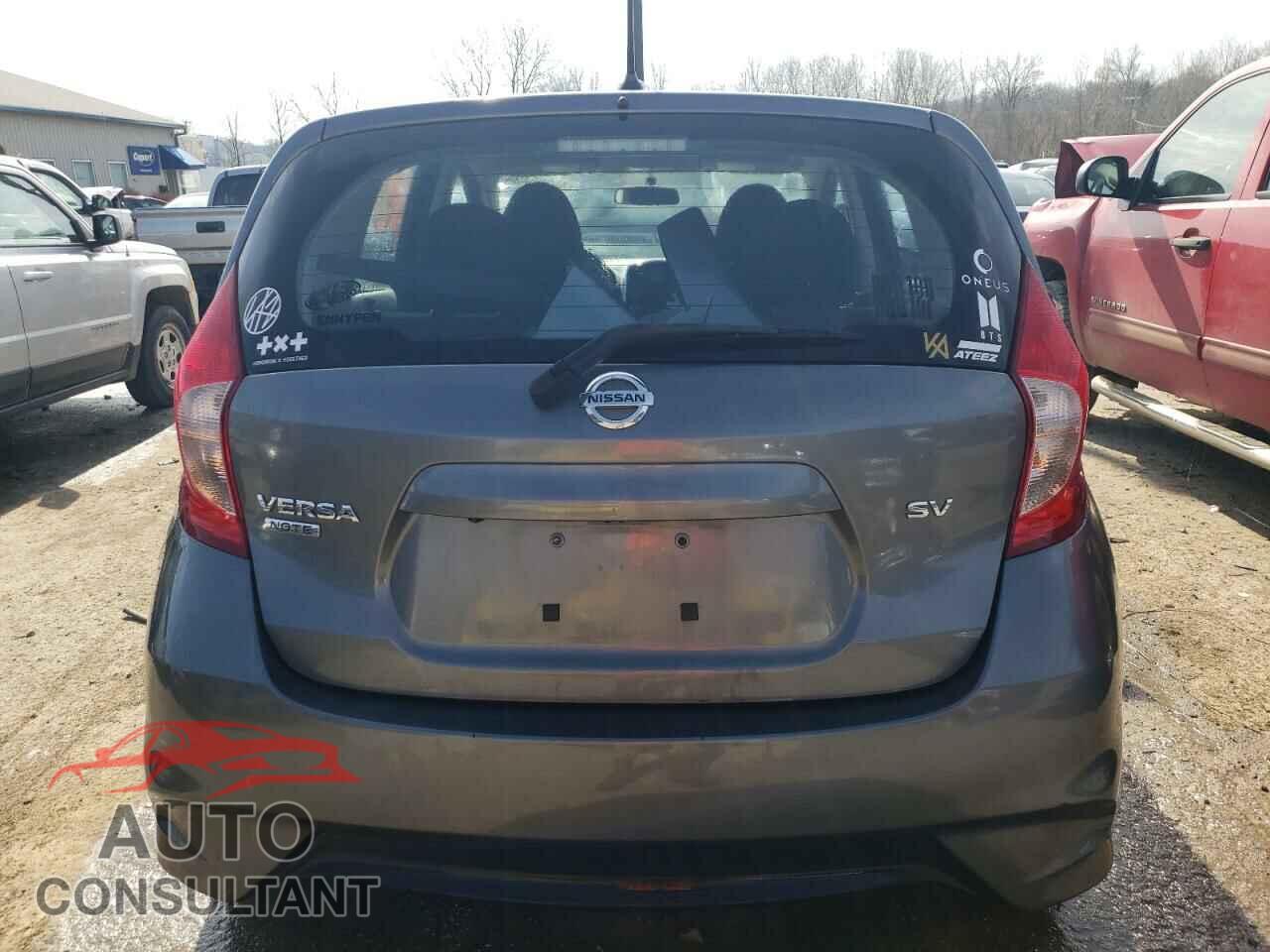 NISSAN VERSA 2017 - 3N1CE2CP3HL367947