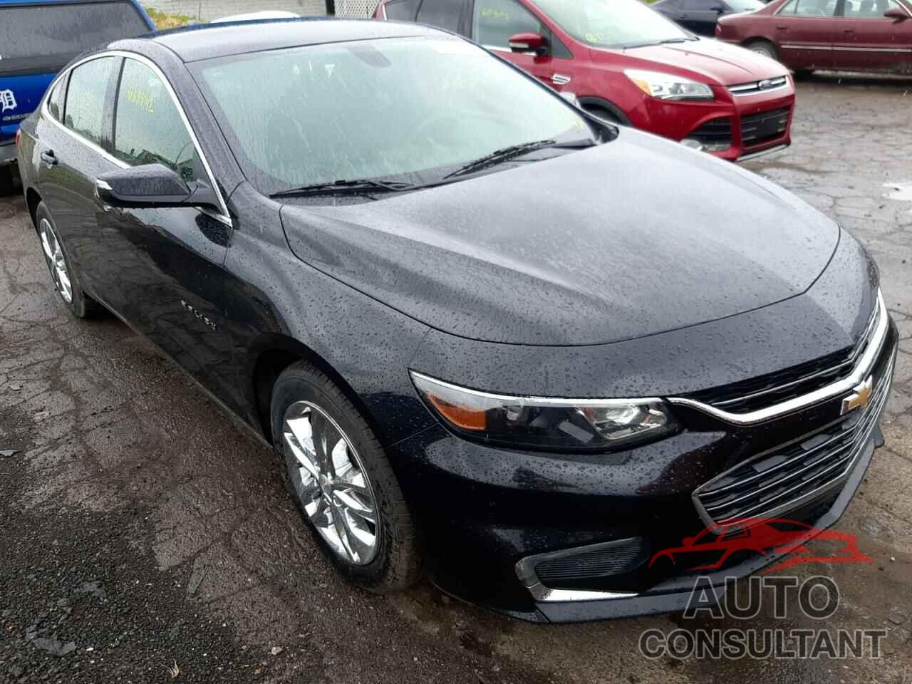 CHEVROLET MALIBU 2017 - 1G1ZE5ST6HF157515