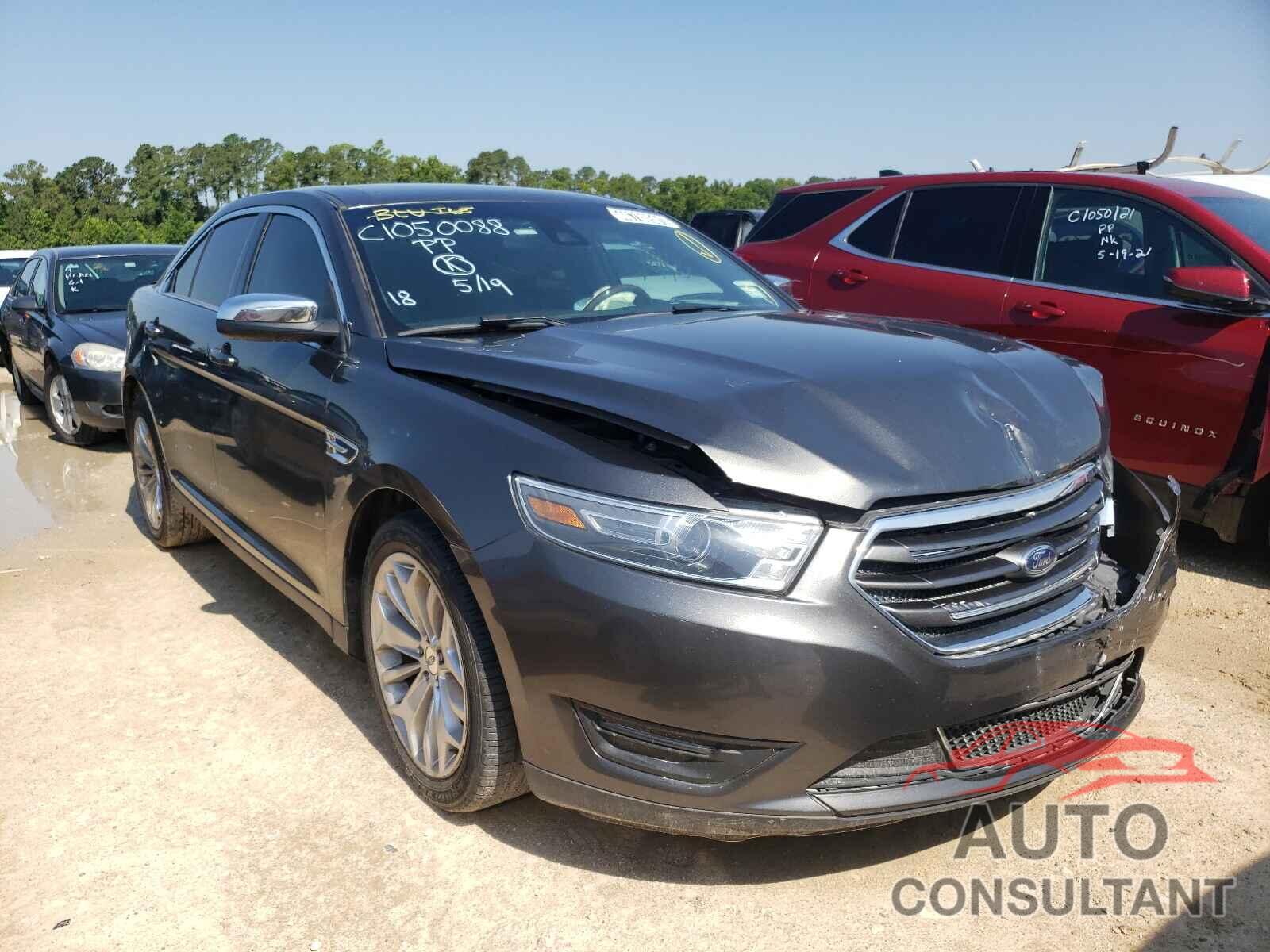 FORD TAURUS 2018 - 1FAHP2F81JG109475