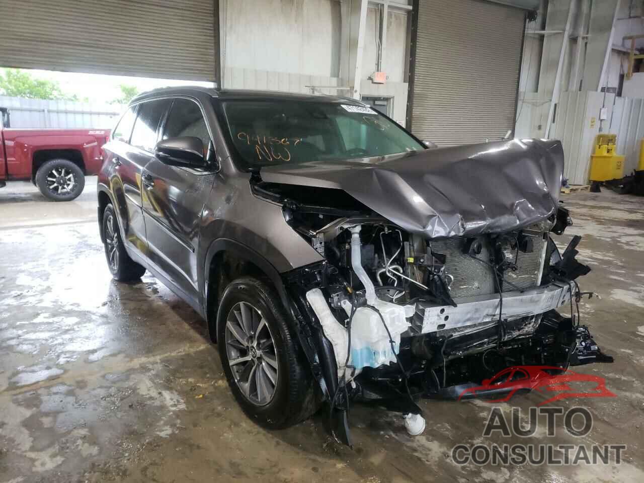 TOYOTA HIGHLANDER 2019 - 5TDJZRFH8KS941367