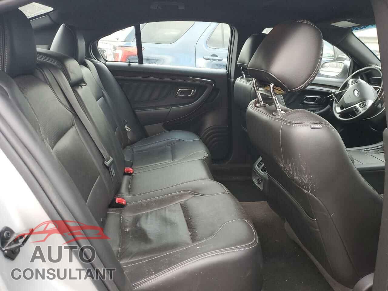 FORD TAURUS 2013 - 1FAHP2F8XDG218098