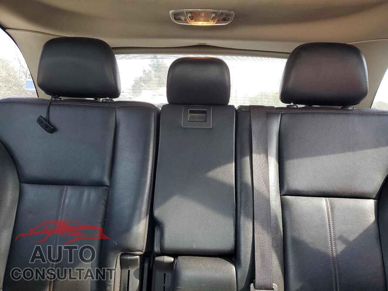 FORD EDGE 2011 - 2FMDK4JC2BBA63867