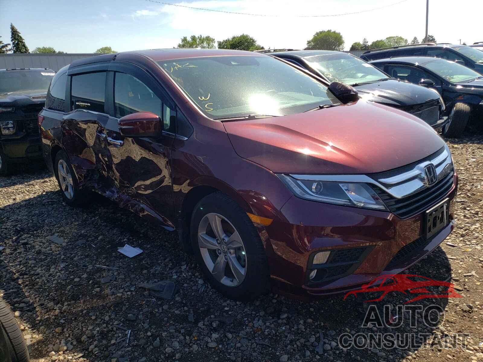 HONDA ODYSSEY 2018 - 5FNRL6H79JB085135