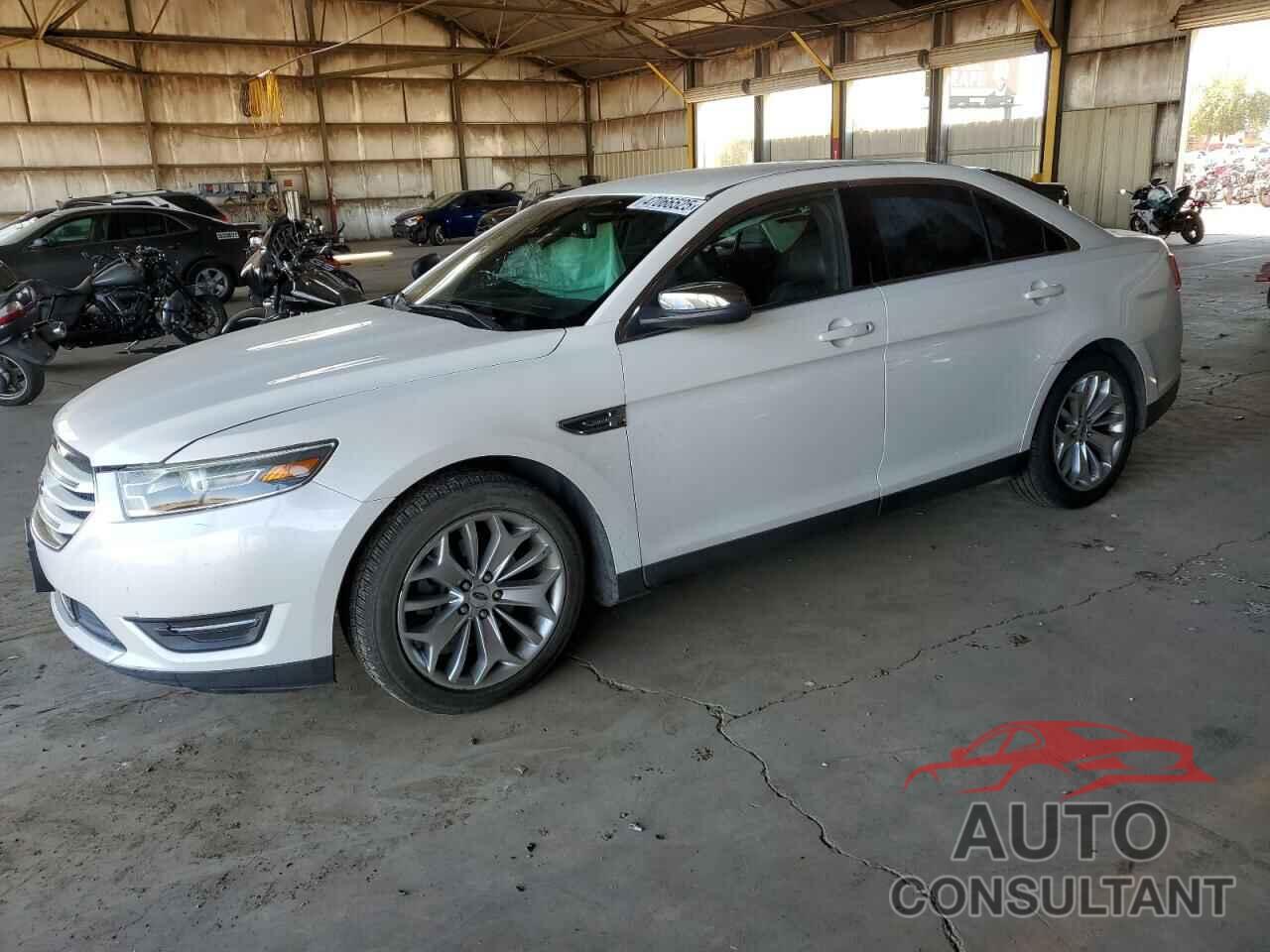 FORD TAURUS 2017 - 1FAHP2F85HG113121
