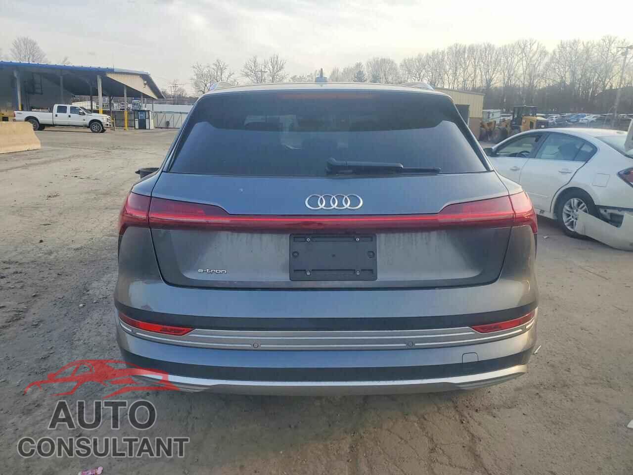 AUDI E-TRON 2019 - WA1VAAGE2KB005762