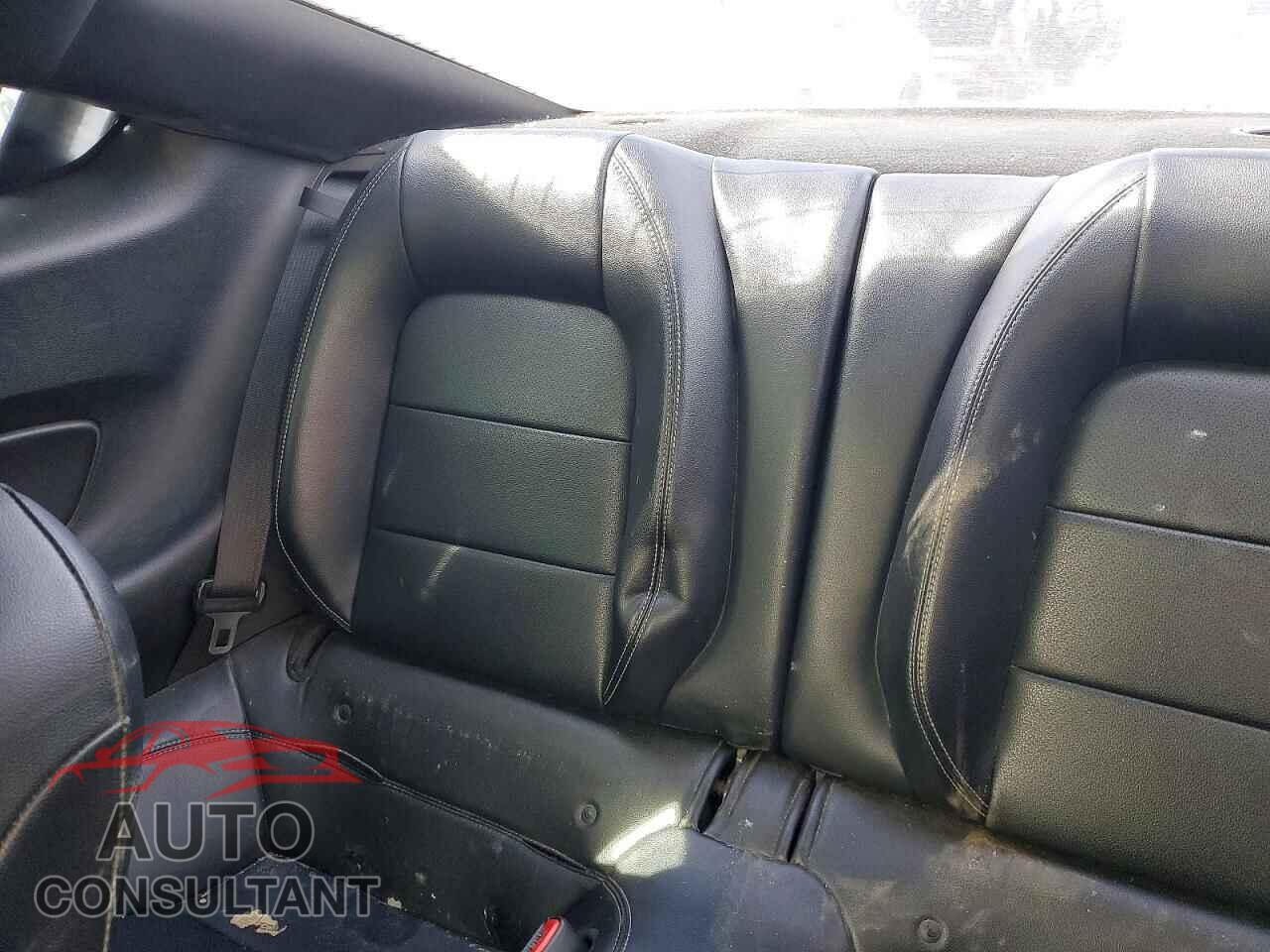 FORD MUSTANG 2016 - 1FA6P8TH0G5240318