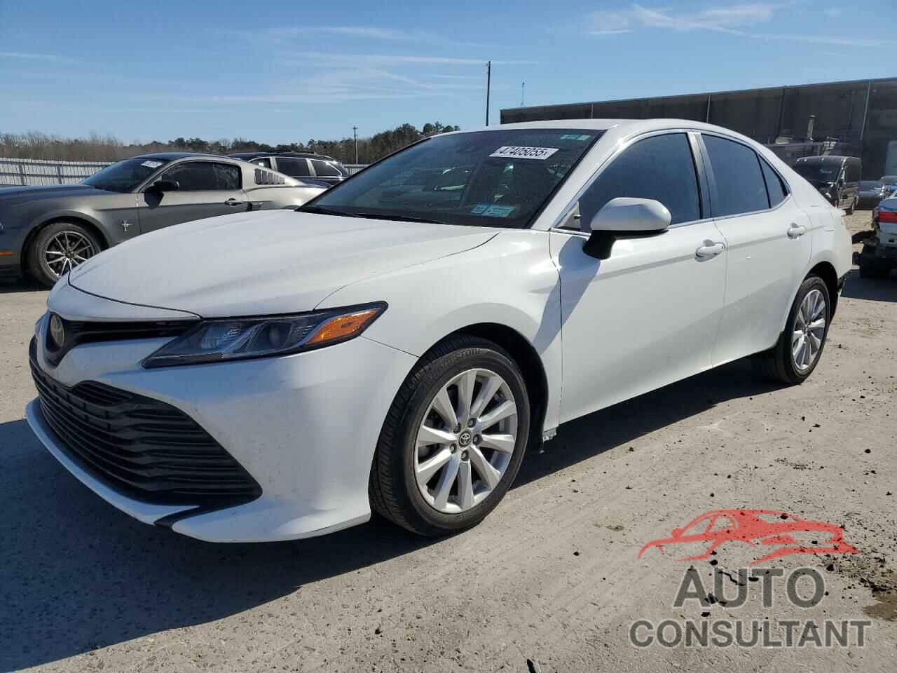TOYOTA CAMRY 2020 - 4T1C11AK0LU973324