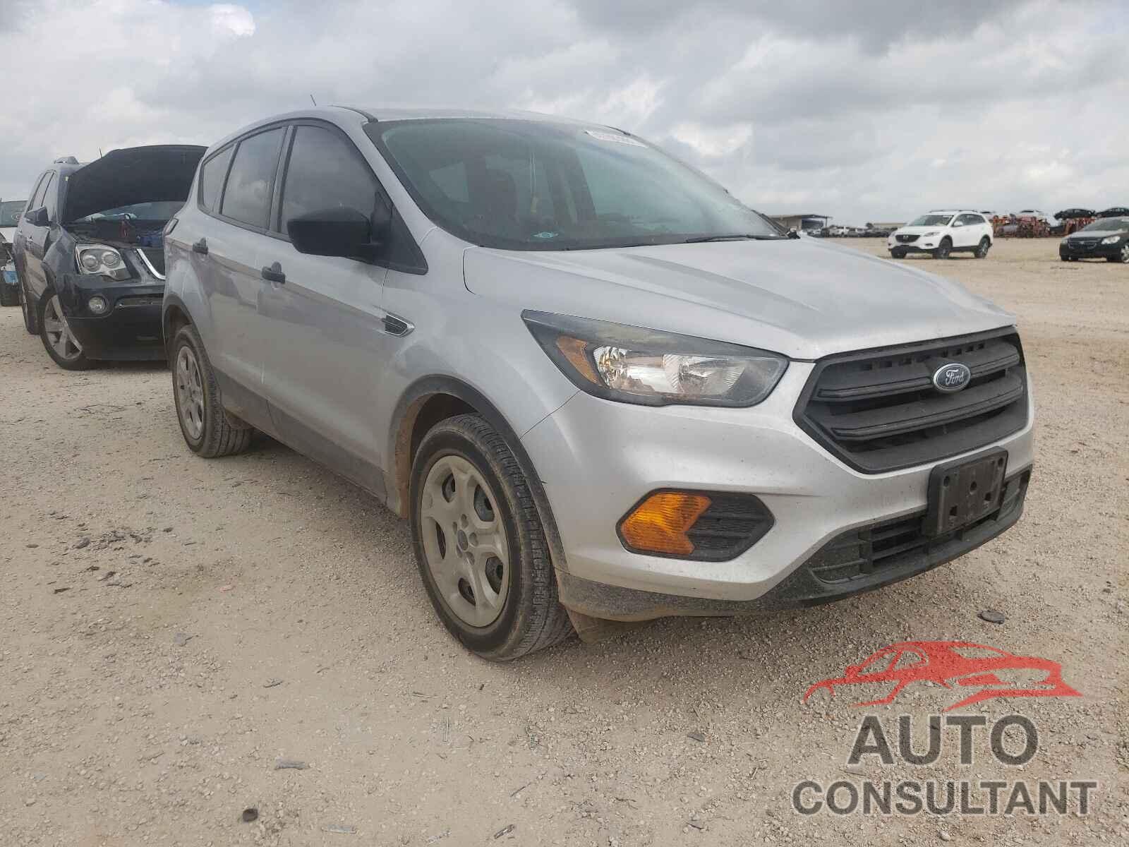 FORD ESCAPE 2018 - 1FMCU0F79JUA10327