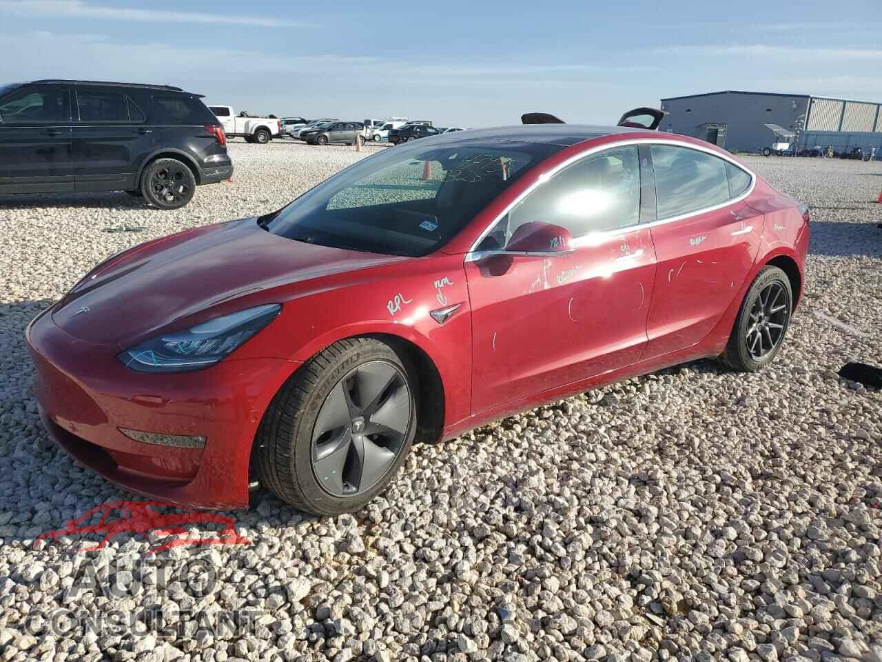 TESLA MODEL 3 2019 - 5YJ3E1EB9KF364856
