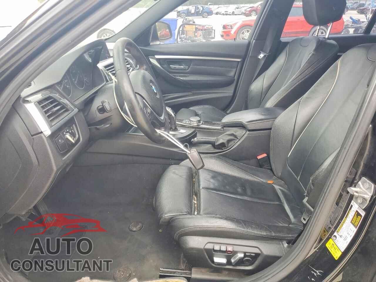 BMW 3 SERIES 2016 - WBA8E9G59GNU29321