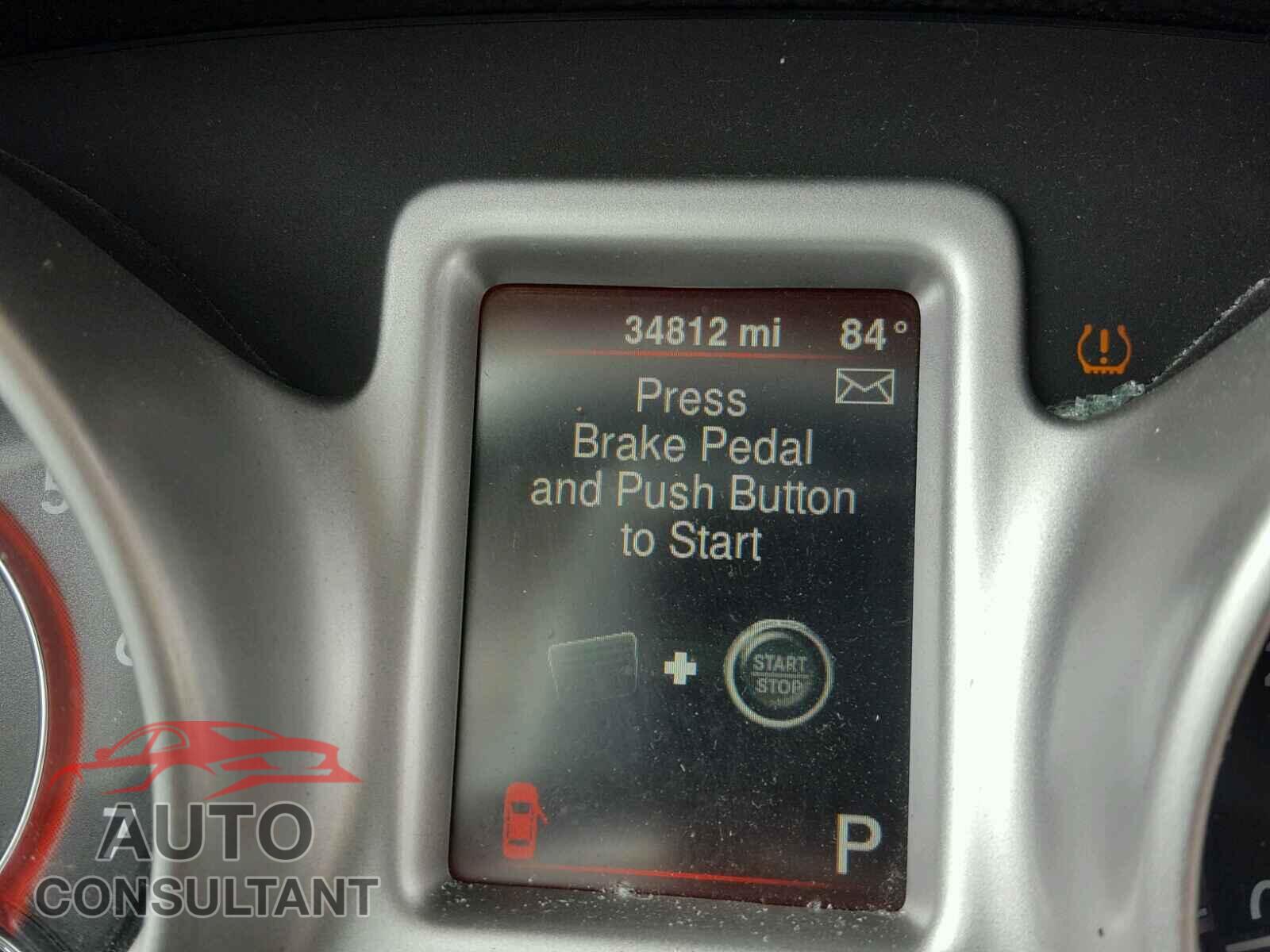 DODGE JOURNEY SE 2015 - 3C4PDCAB9FT713818