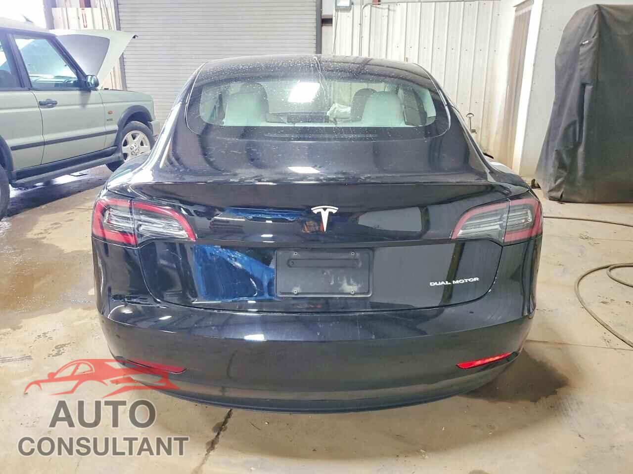 TESLA MODEL 3 2022 - 5YJ3E1EB9NF204822