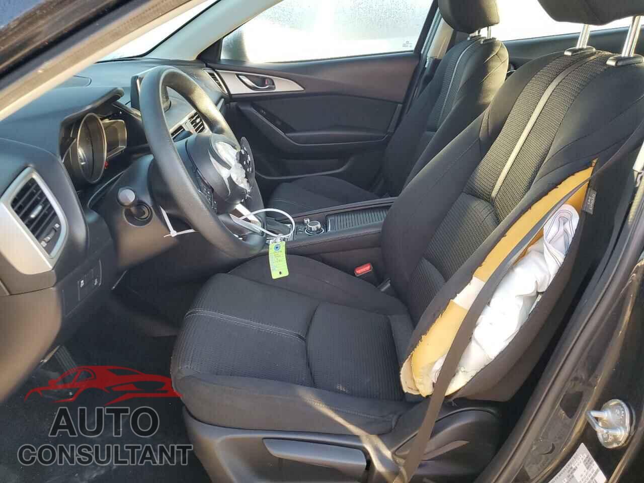 MAZDA 3 2017 - 3MZBN1U71HM153810