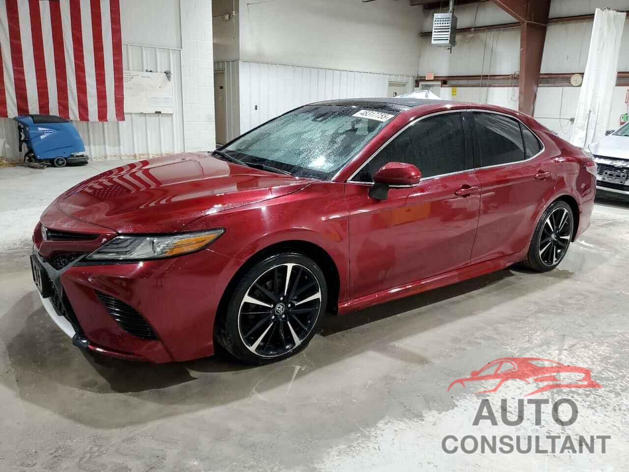 TOYOTA CAMRY 2018 - 4T1B61HK7JU539627