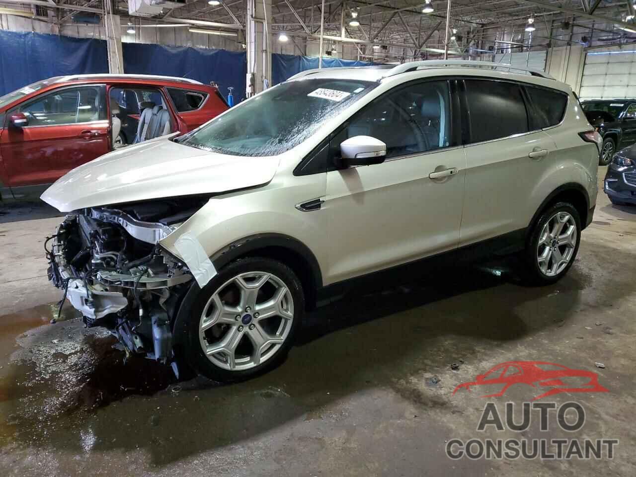 FORD ESCAPE 2017 - 1FMCU0J97HUD83482