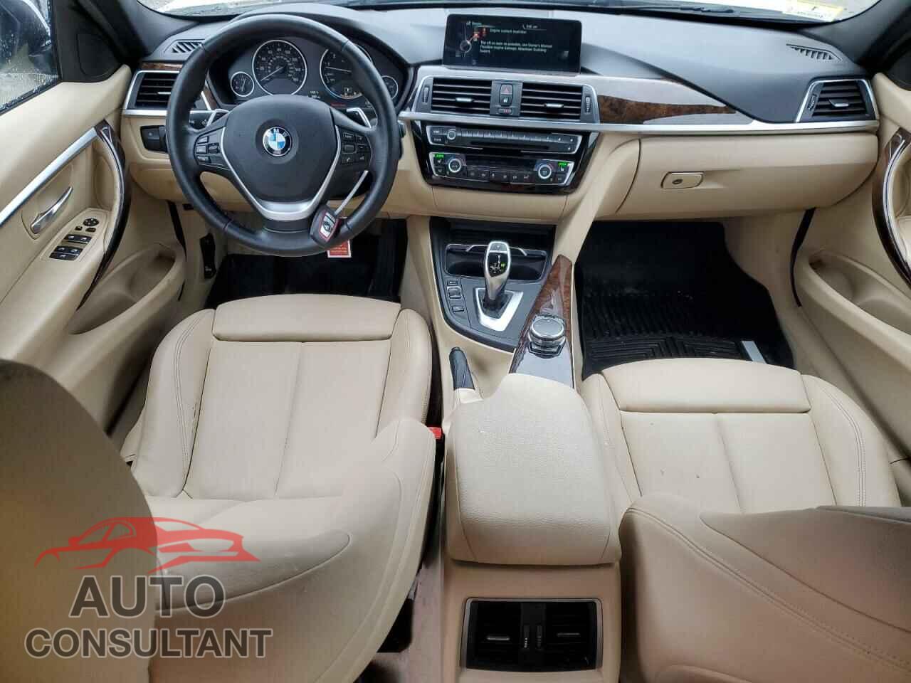 BMW 3 SERIES 2016 - WBA8E3G54GNU00158