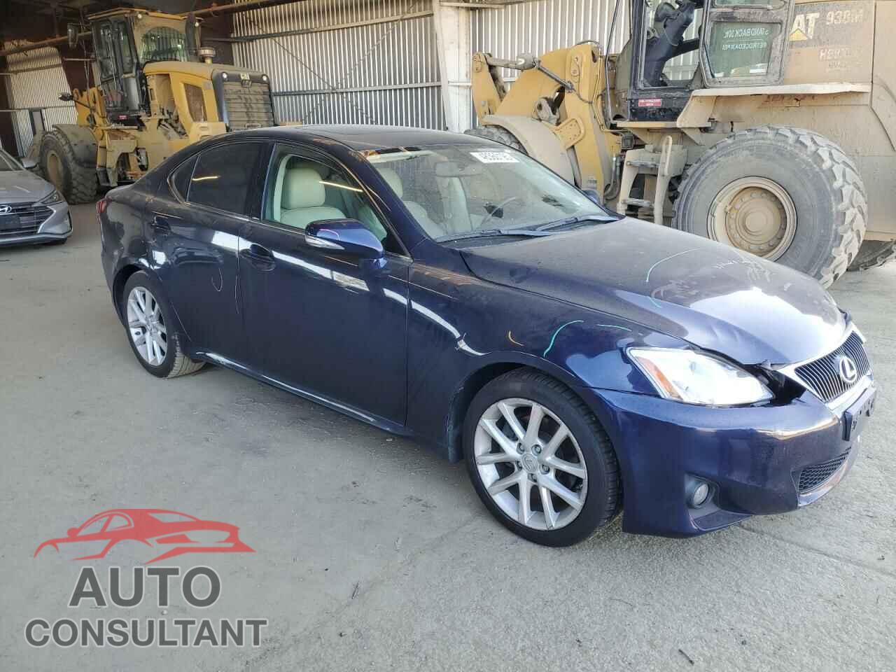 LEXUS IS 2012 - JTHBF5C27C2102341
