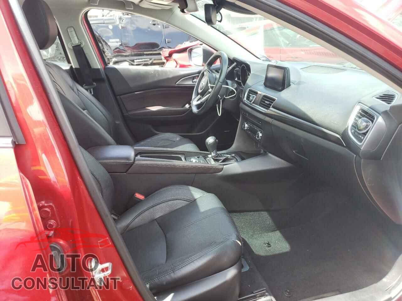 MAZDA 3 2017 - JM1BN1W30H1138483