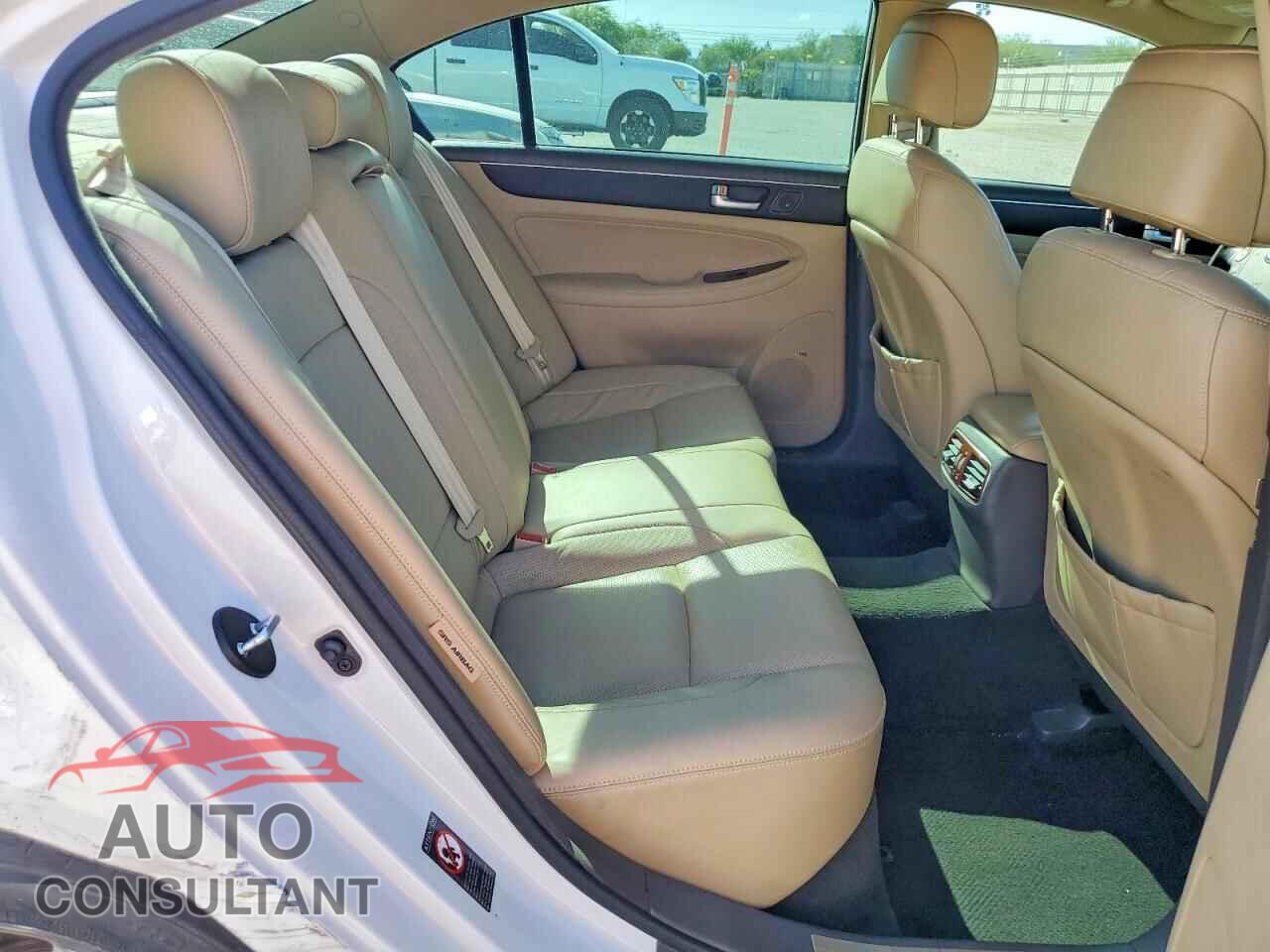 HYUNDAI GENESIS 2012 - KMHGC4DF7CU175155