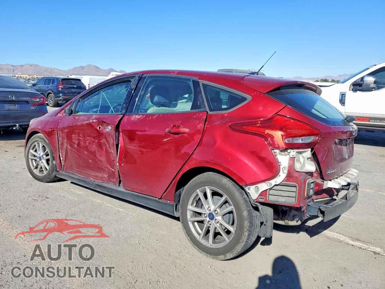 FORD FOCUS 2015 - 1FADP3K21FL318168
